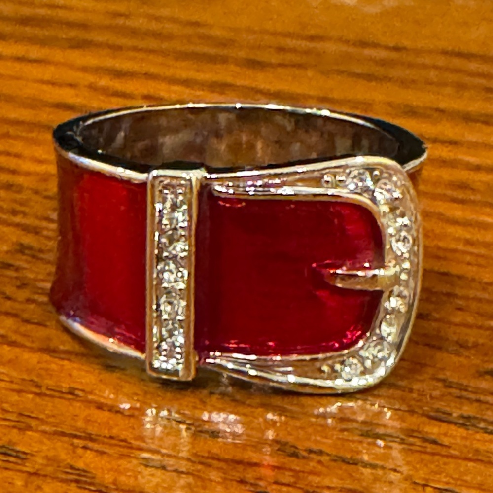 NWOT Rhinestone Red & Silver Buckle Fashion Ring